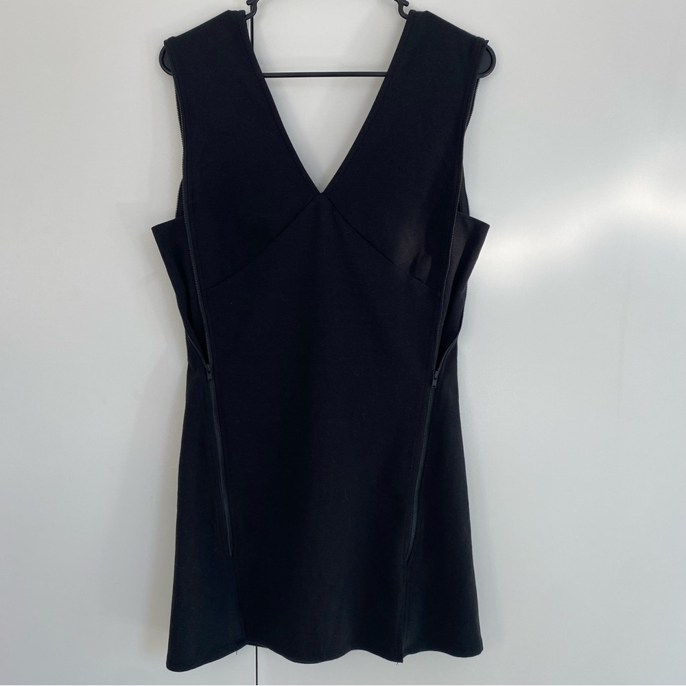 Free People Black Oslo V-neck Dual Side Zipper Stretch Ponte Dress Size Small